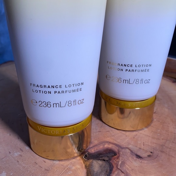 ❌Donated❌ - Bundle of 2 - Victoria’s Secret Coconut Granita Fragrance Lotion - Picture 11 of 16